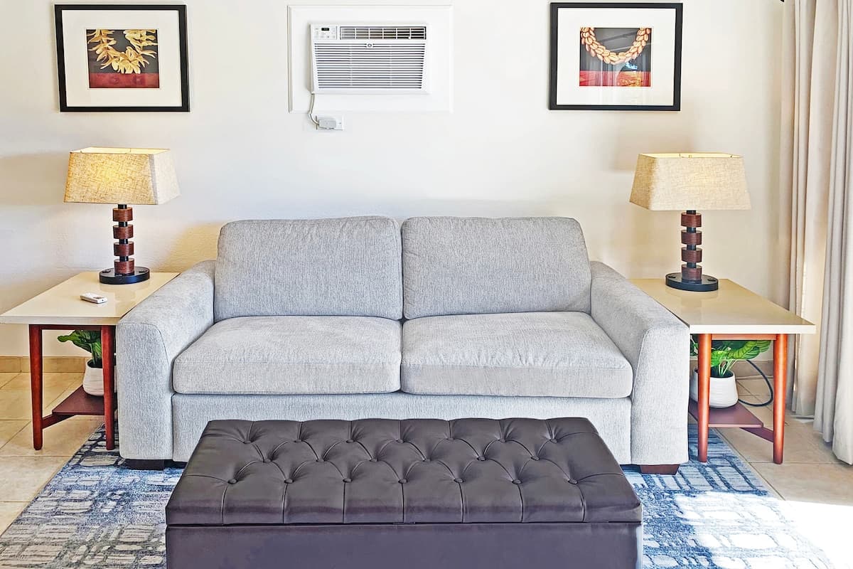 Condo in Kihei · ★4.84 · 1 bedroom · 1 bed · 1 shared bath - Photo 4