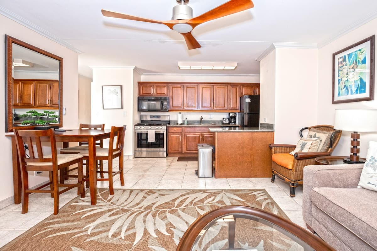 Cozy Apartment 1 block to Cove Beach in Kihei - Photo 5