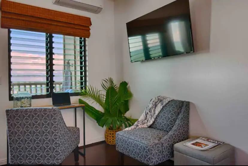 Condo in Lahaina · ★4.85 · Studio · 1 bed · 1 bath - Photo 4