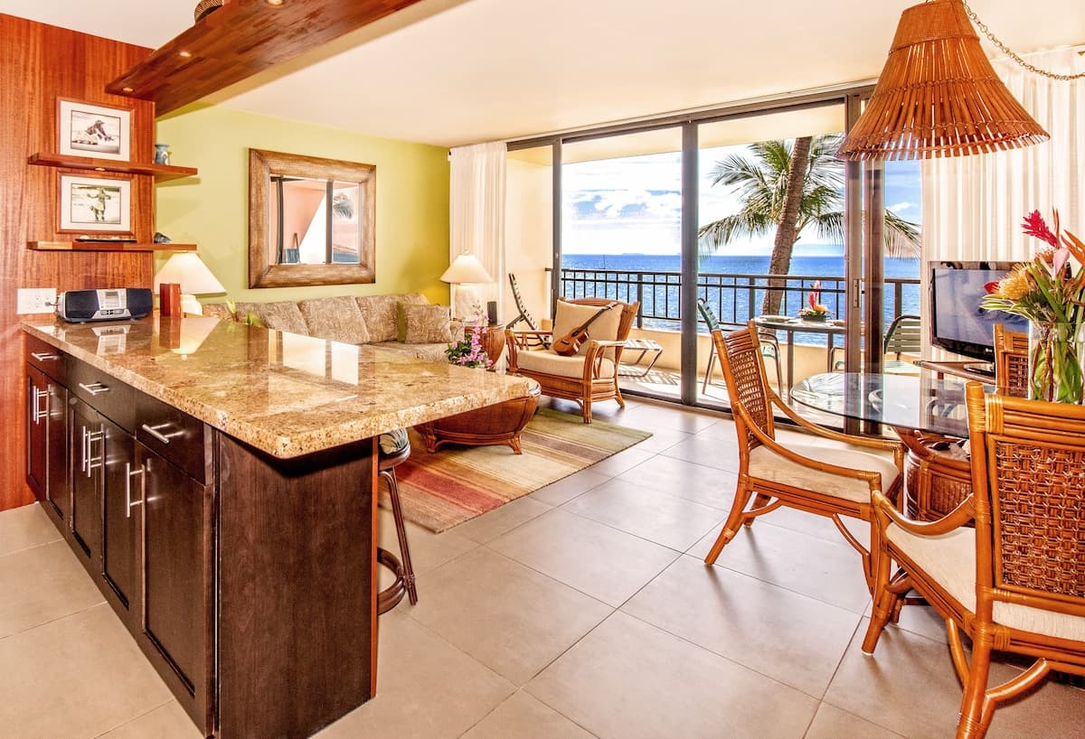Condo in Kihei · ★5.0 · 1 bedroom · 3 beds · 1 bath - Photo 1
