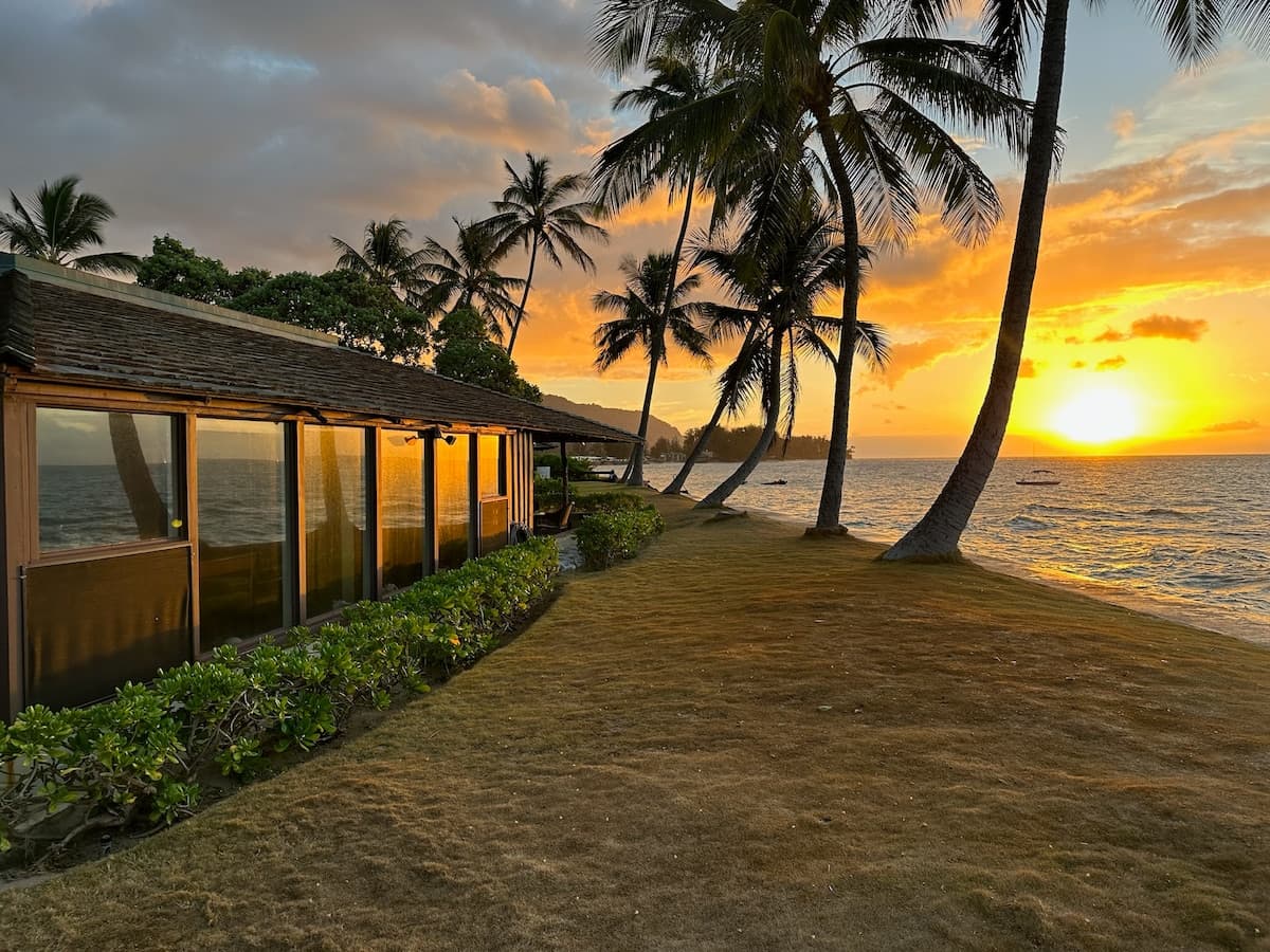 Townhouse in Waialua · ★4.98 · 2 bedrooms · 1 bed · 1 private bath - Photo 1