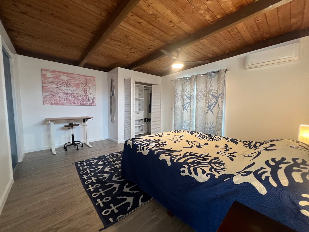 Guesthouse in Kailua · ★4.97 · 1 bedroom · 2 beds · 1.5 private baths - Photo 1