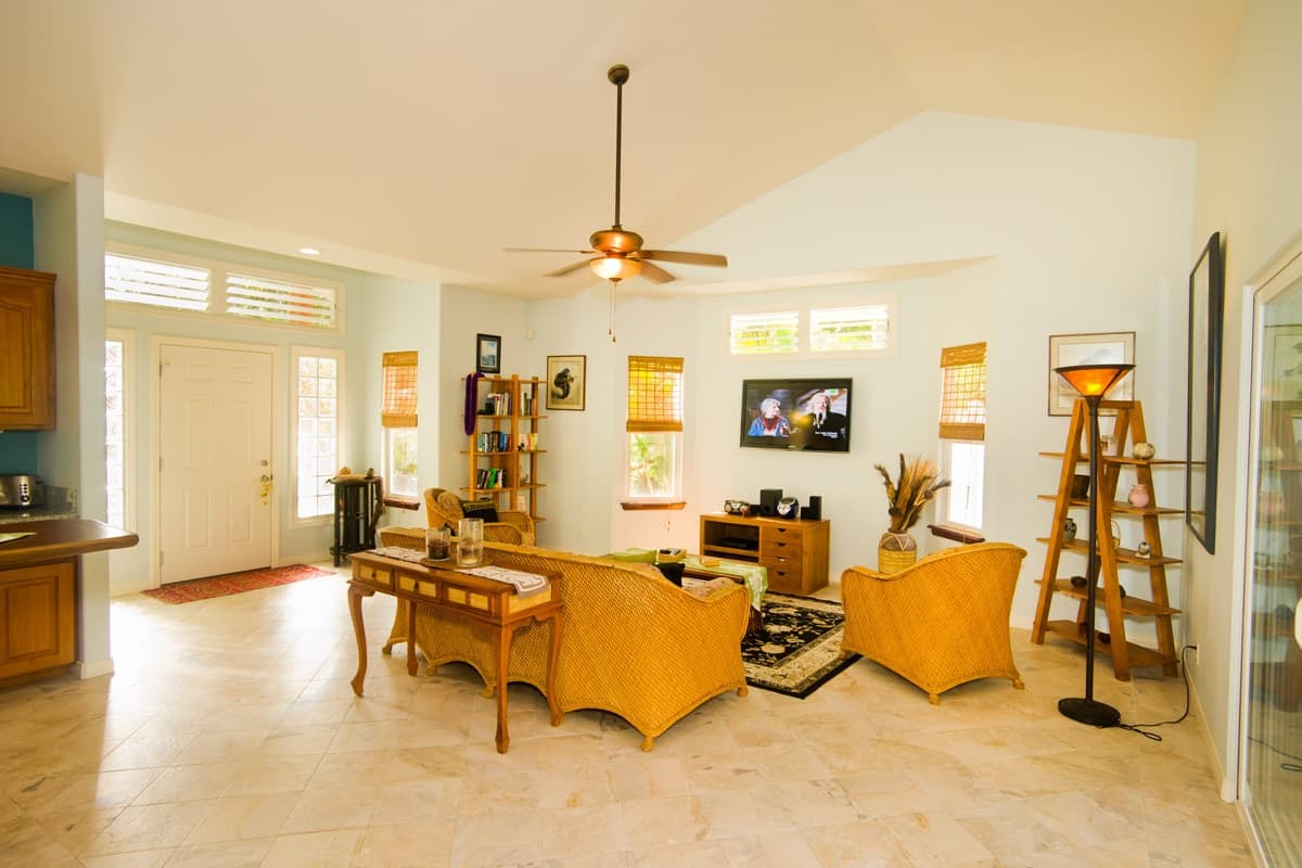 Home in Keaau · ★4.96 · 3 bedrooms · 4 beds · 2 private baths - Photo 1