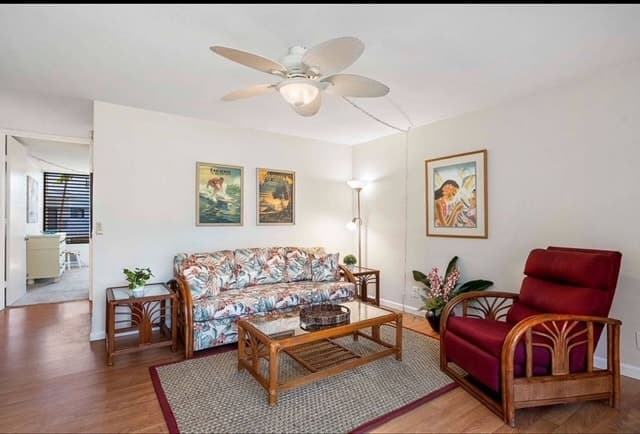 Condo in Kailua-Kona · ★4.97 · 1 bedroom · 2 beds · 1 bath - Photo 2