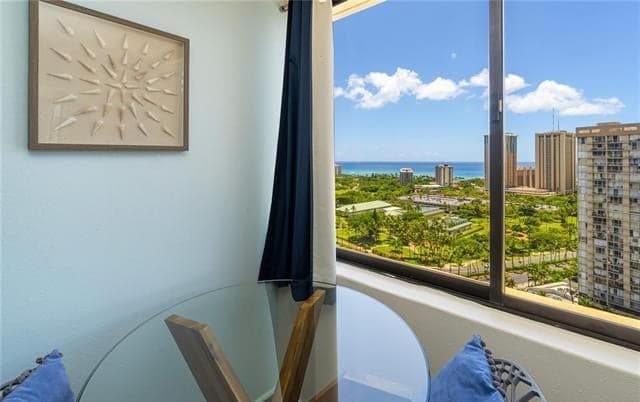 New Listing Ocean View Studio! - Photo 4