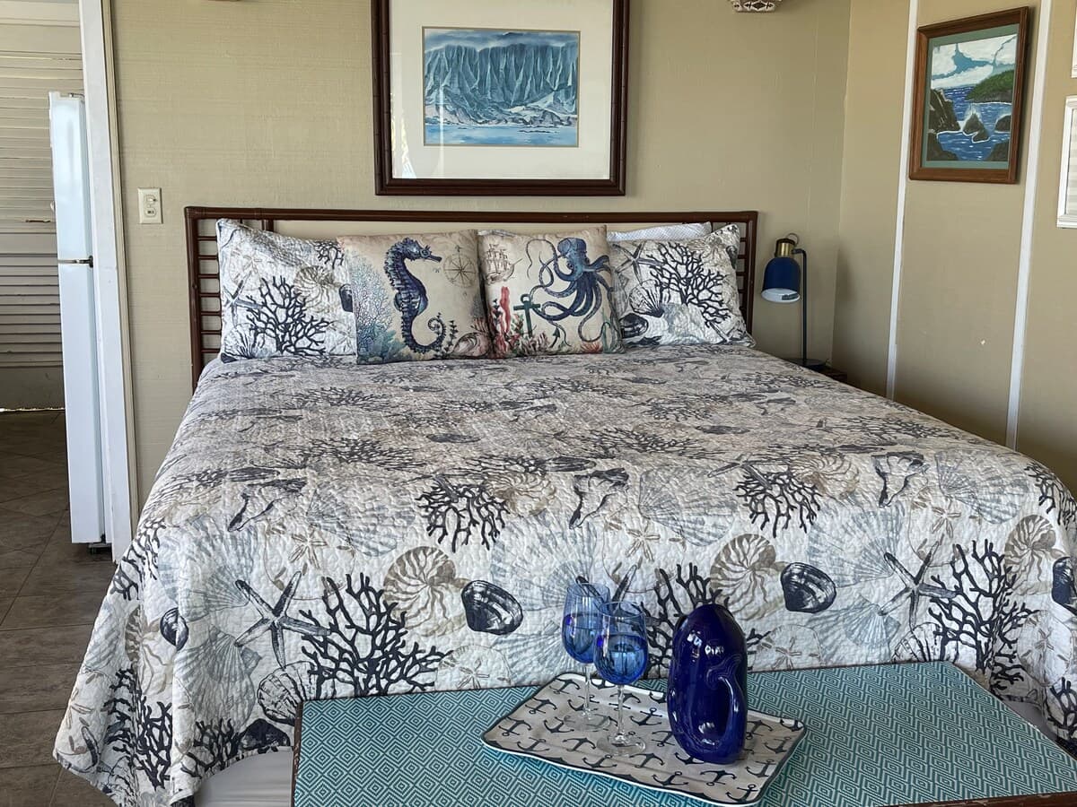 Aloha Beach Front Cottage - Photo 1