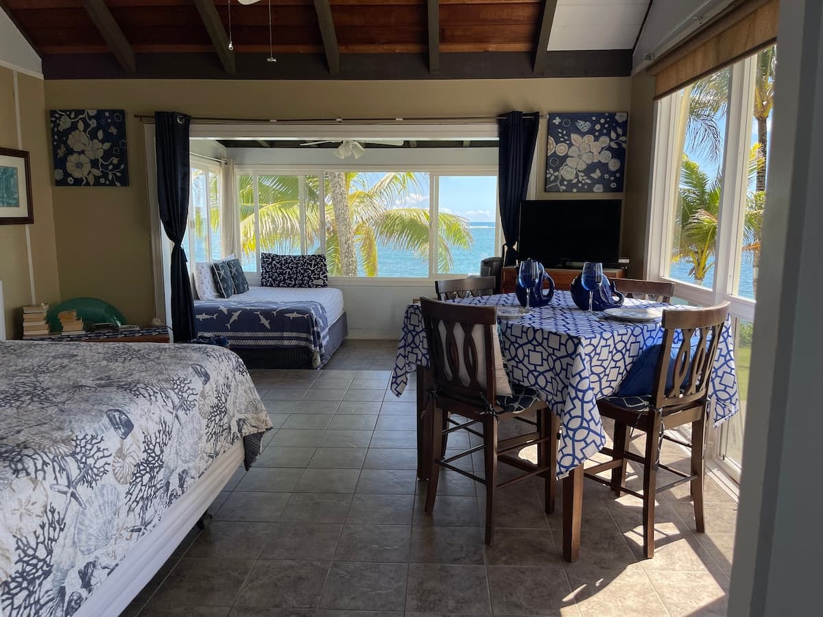 Aloha Beach Front Cottage - Photo 2