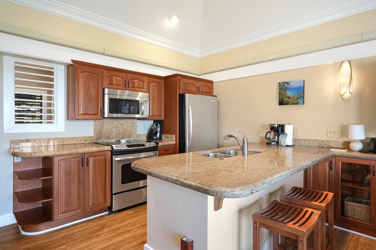 Kiahuna Plantation Resort #217 Ocean View 1BD/1BA - Photo 4