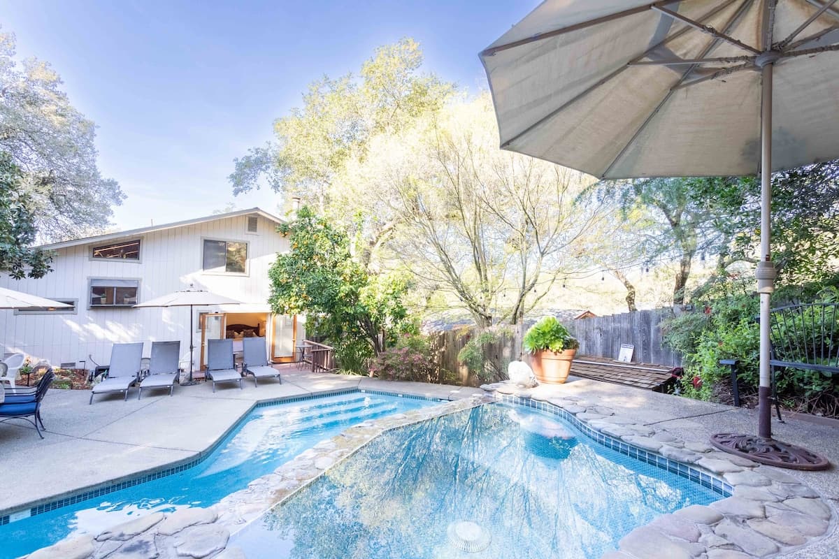 Pool & Hot Tub Oasis in Sonoma Wine Country - Photo 1