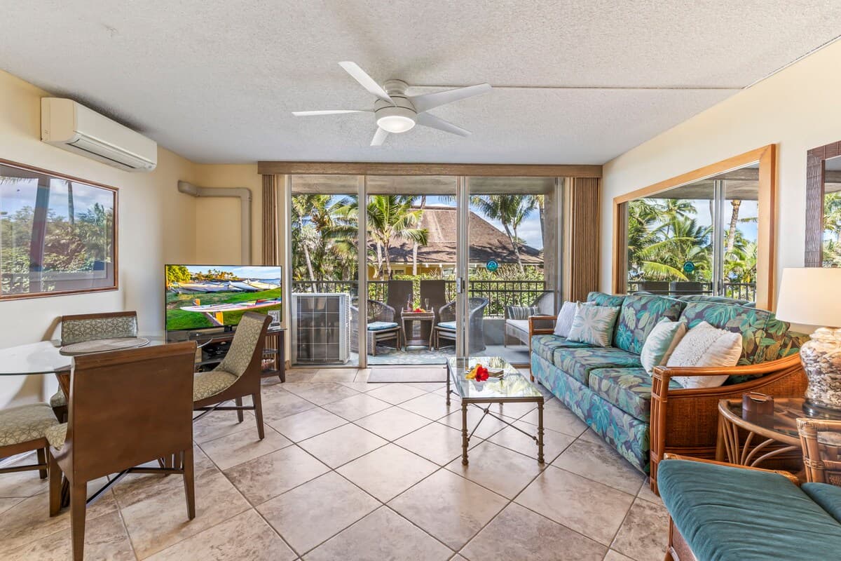 Condo in Kihei · ★4.89 · 1 bedroom · 2 beds · 2 baths - Photo 3