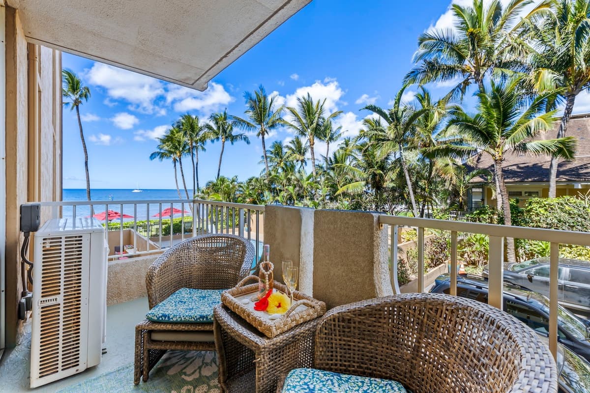 Condo in Kihei · ★4.89 · 1 bedroom · 2 beds · 2 baths - Photo 1