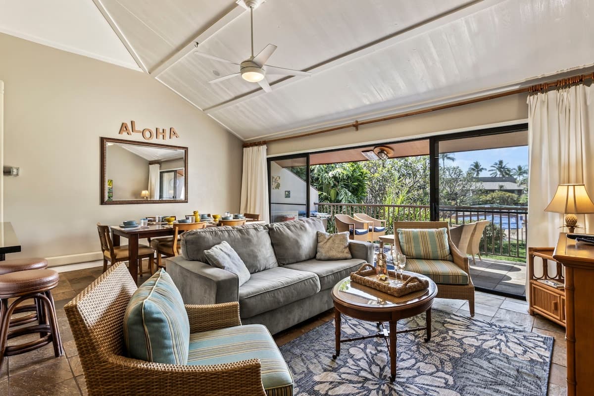 Condo in Kihei · ★4.77 · 3 bedrooms · 4 beds · 2 private baths - Photo 3
