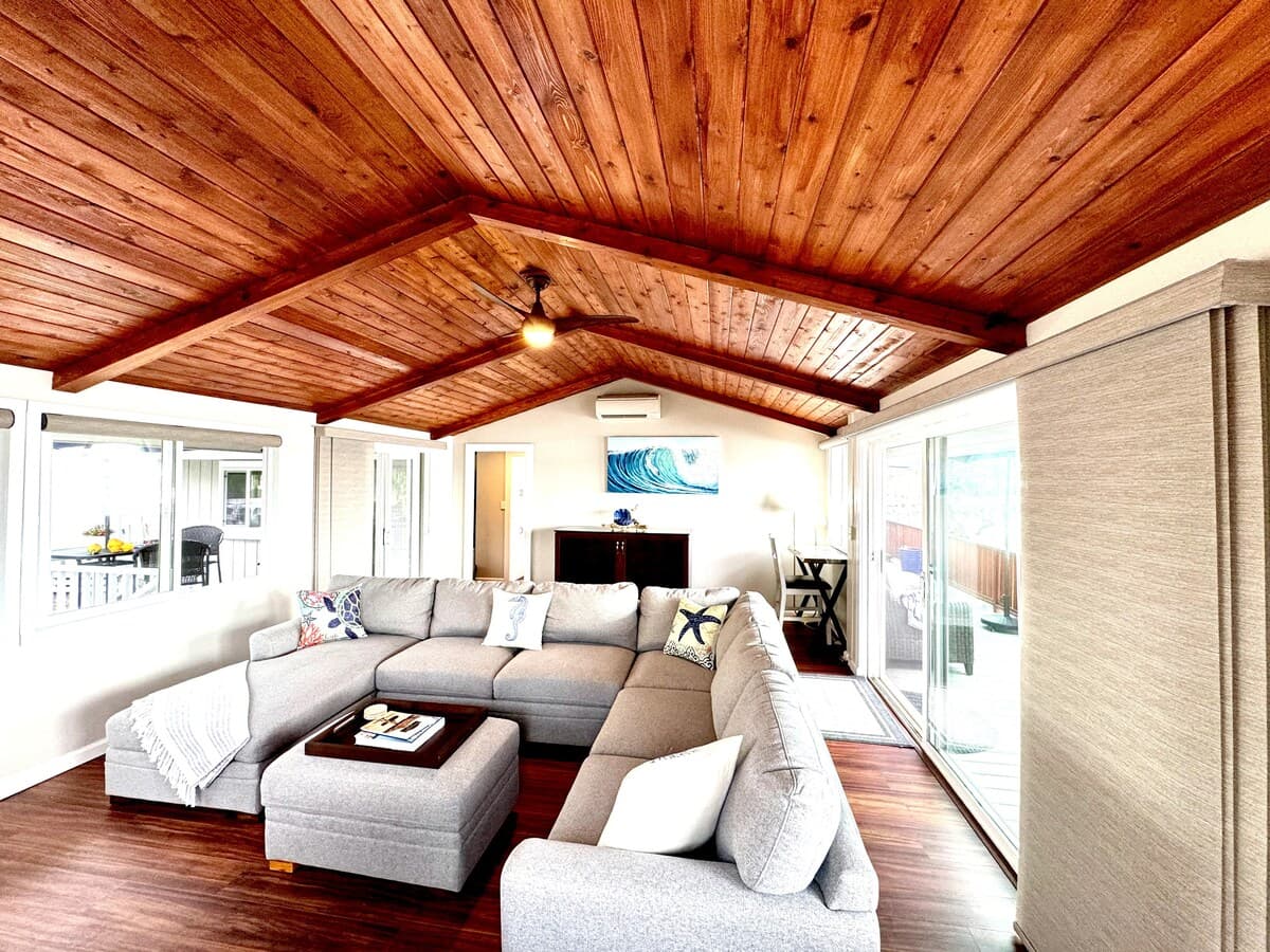 Home in Kailua-Kona · ★4.97 · 1 bedroom · 2 beds · 1 bath - Photo 4
