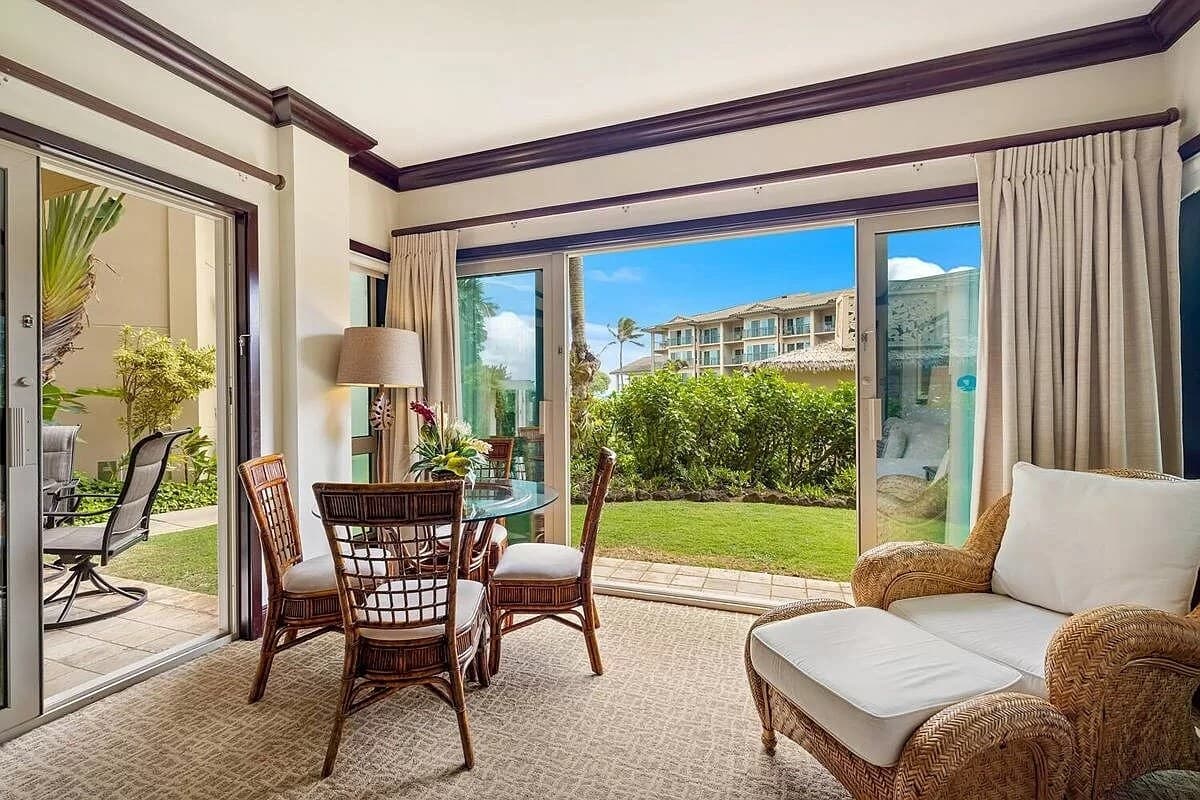 Waipouli Beach Rst 2bd 3bt Pool/Ocean view sleep 8 - Photo 5
