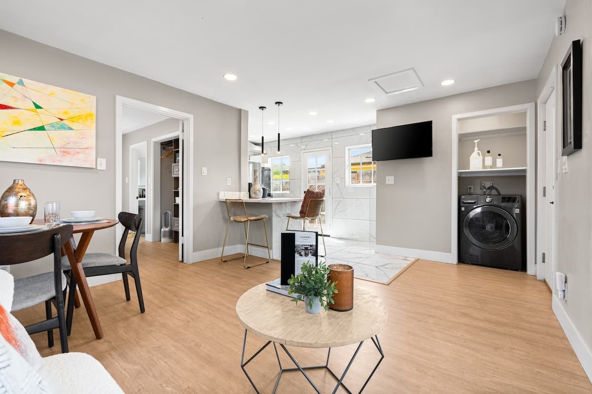 Rustic Sophisticated Home Near Downtown Sunnyvale - Photo 5