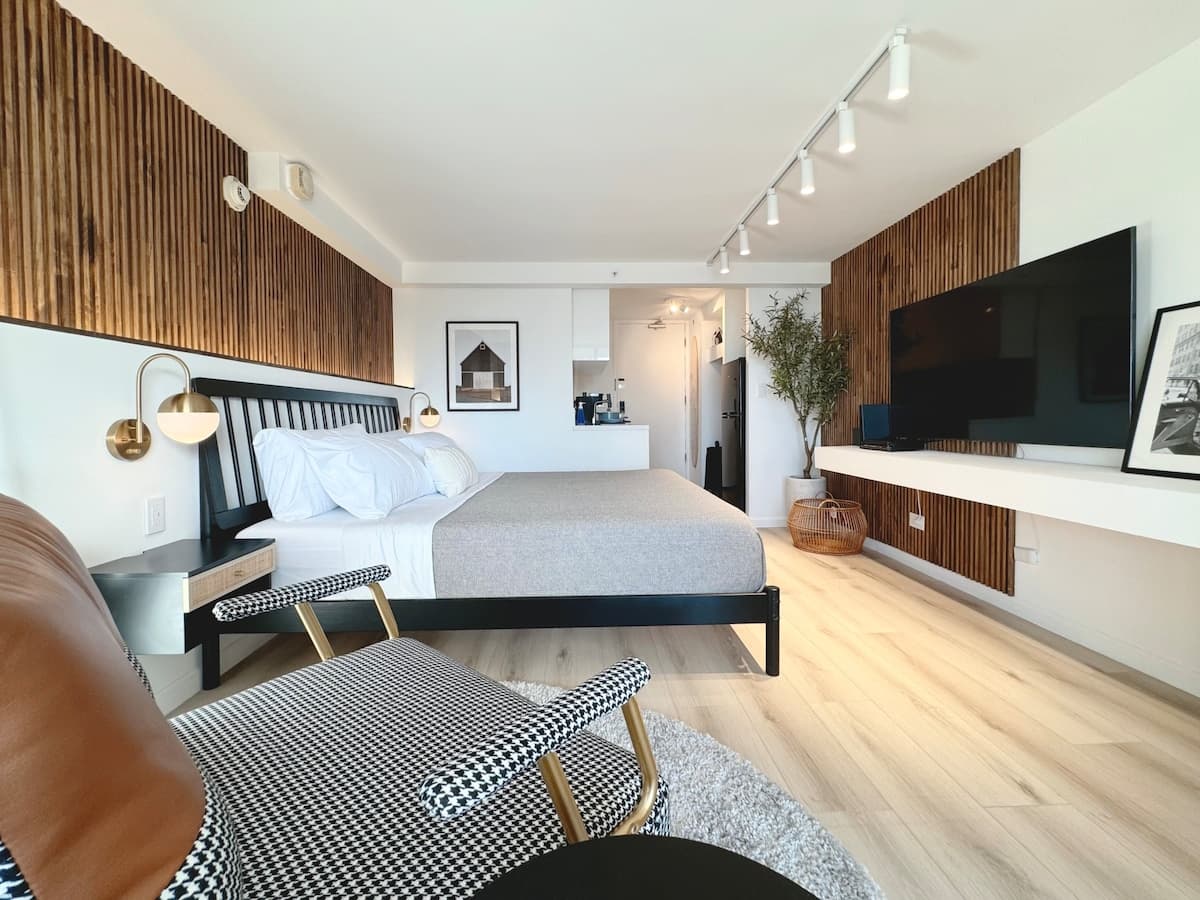 23FL-Upscale Newly Renovated King Studio-Waikiki~ - Photo 5