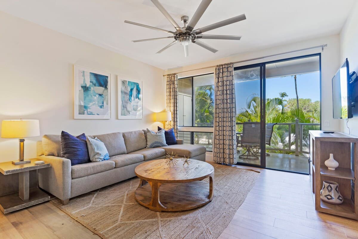 Condo in Wailea · ★4.91 · 2 bedrooms · 3 beds · 2 private baths - Photo 5