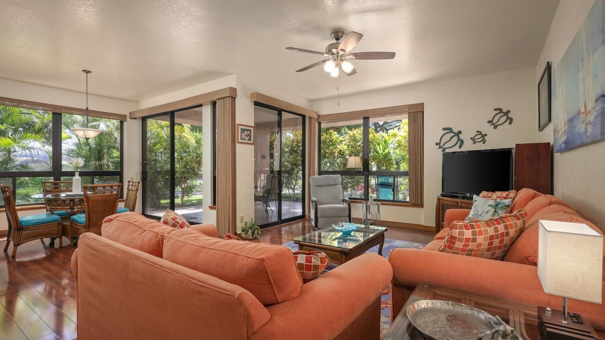 Condo in Waikoloa Village · ★4.94 · 1 bedroom · 3 beds · 1 bath - Photo 1