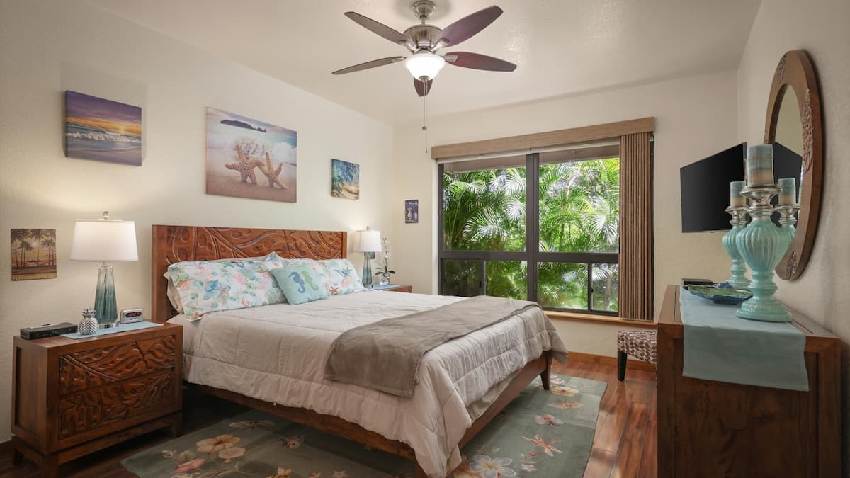 Condo in Waikoloa Village · ★4.94 · 1 bedroom · 3 beds · 1 bath - Photo 4