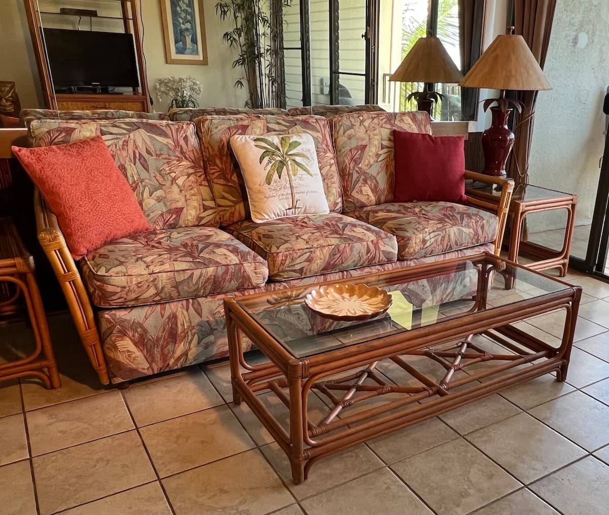 Condo in Kihei · ★4.96 · 1 bedroom · 2 beds · 1 shared bath - Photo 2