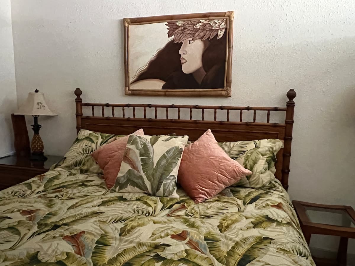 Condo in Kihei · ★4.96 · 1 bedroom · 2 beds · 1 shared bath - Photo 1