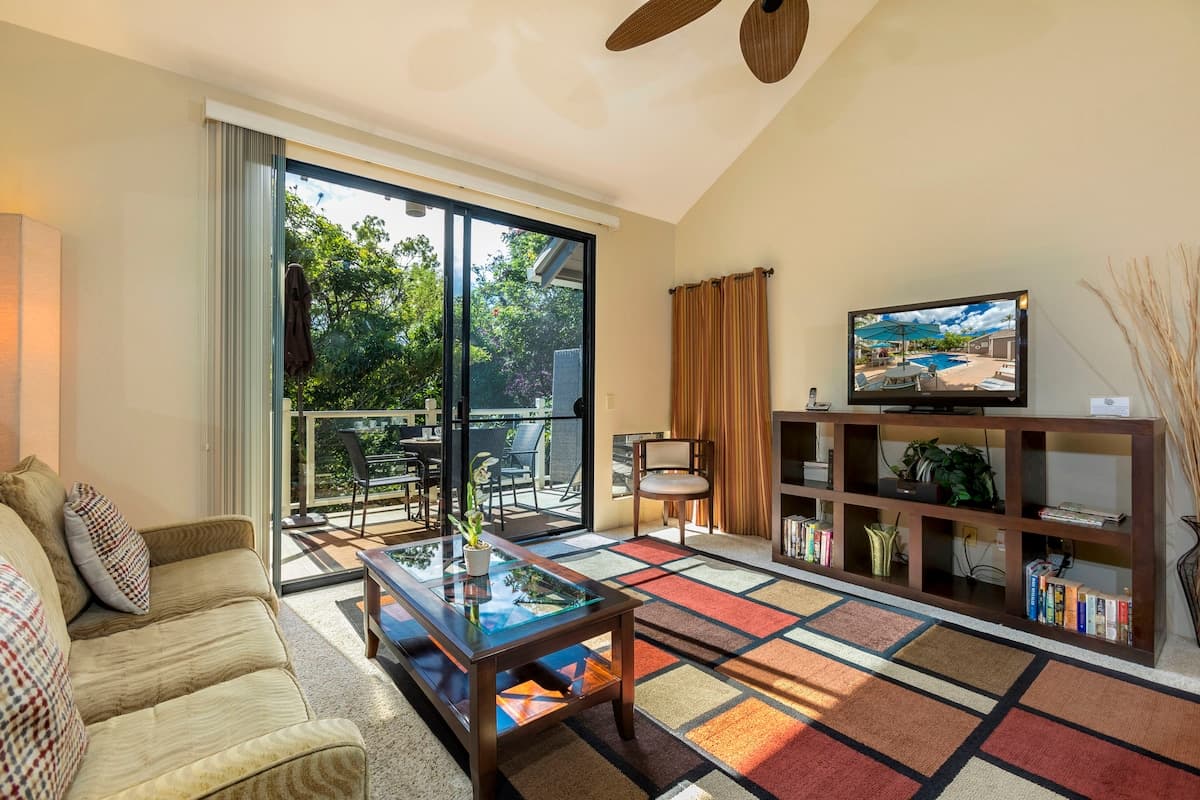 Condo in Wailea · ★4.71 · 1 bedroom · 2 beds · 1 shared bath - Photo 2