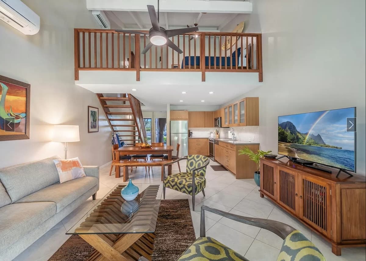 Townhouse in Kahuku · ★4.98 · 3 bedrooms · 4 beds · 2 shared baths - Photo 1