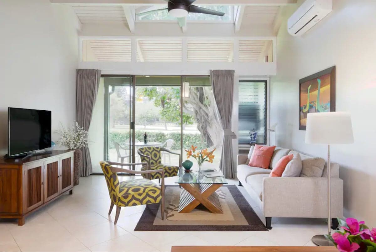 Townhouse in Kahuku · ★4.98 · 3 bedrooms · 4 beds · 2 shared baths - Photo 2