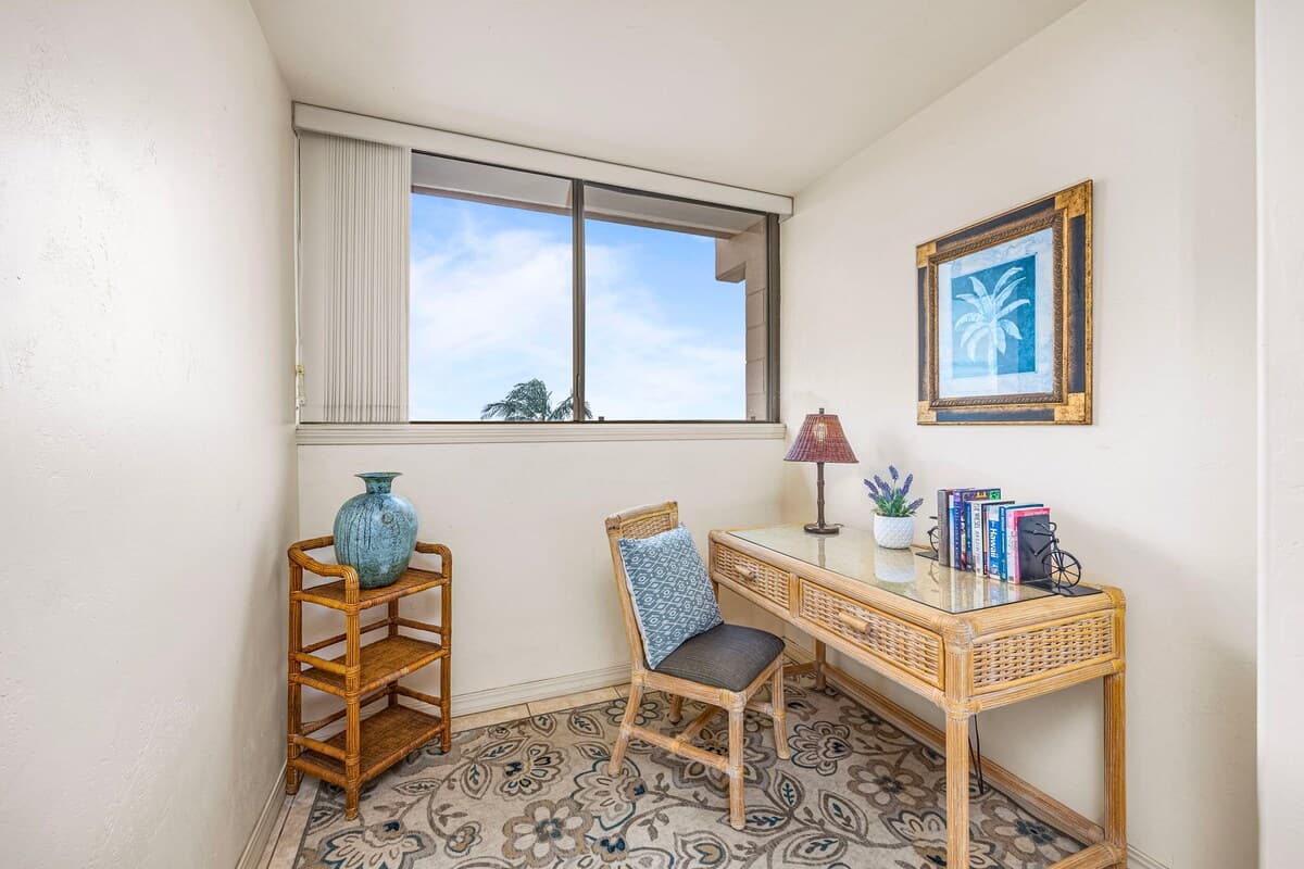 Condo in Kihei · ★4.75 · 1 bedroom · 1 bed · 1 shared bath - Photo 5