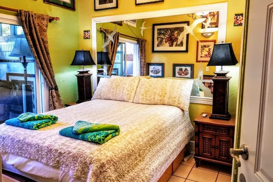 ☺Memorable Eastside Apartment Close to Ocean - Photo 2