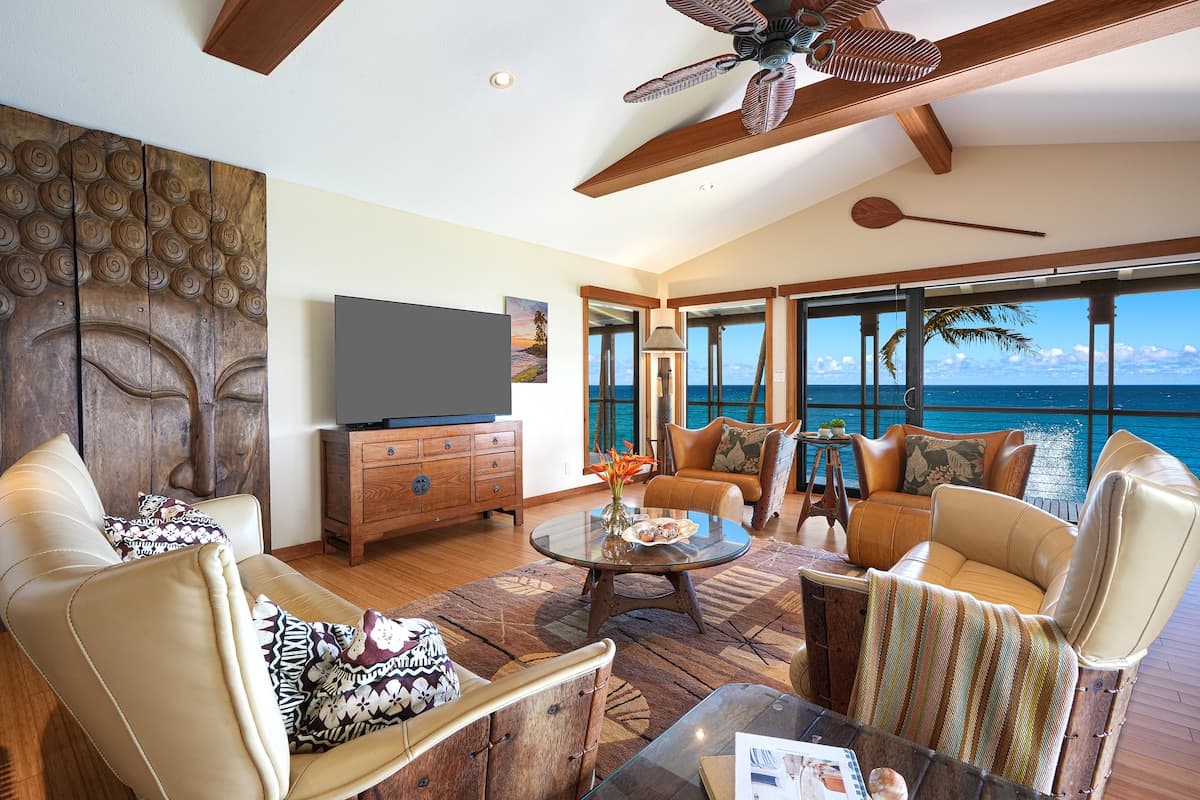 Home in Koloa · ★5.0 · 3 bedrooms · 3 beds · 3 baths - Photo 3