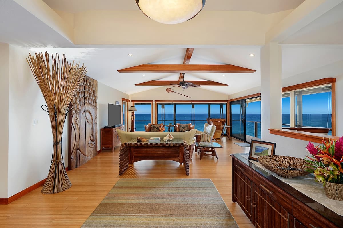 Home in Koloa · ★5.0 · 3 bedrooms · 3 beds · 3 baths - Photo 2