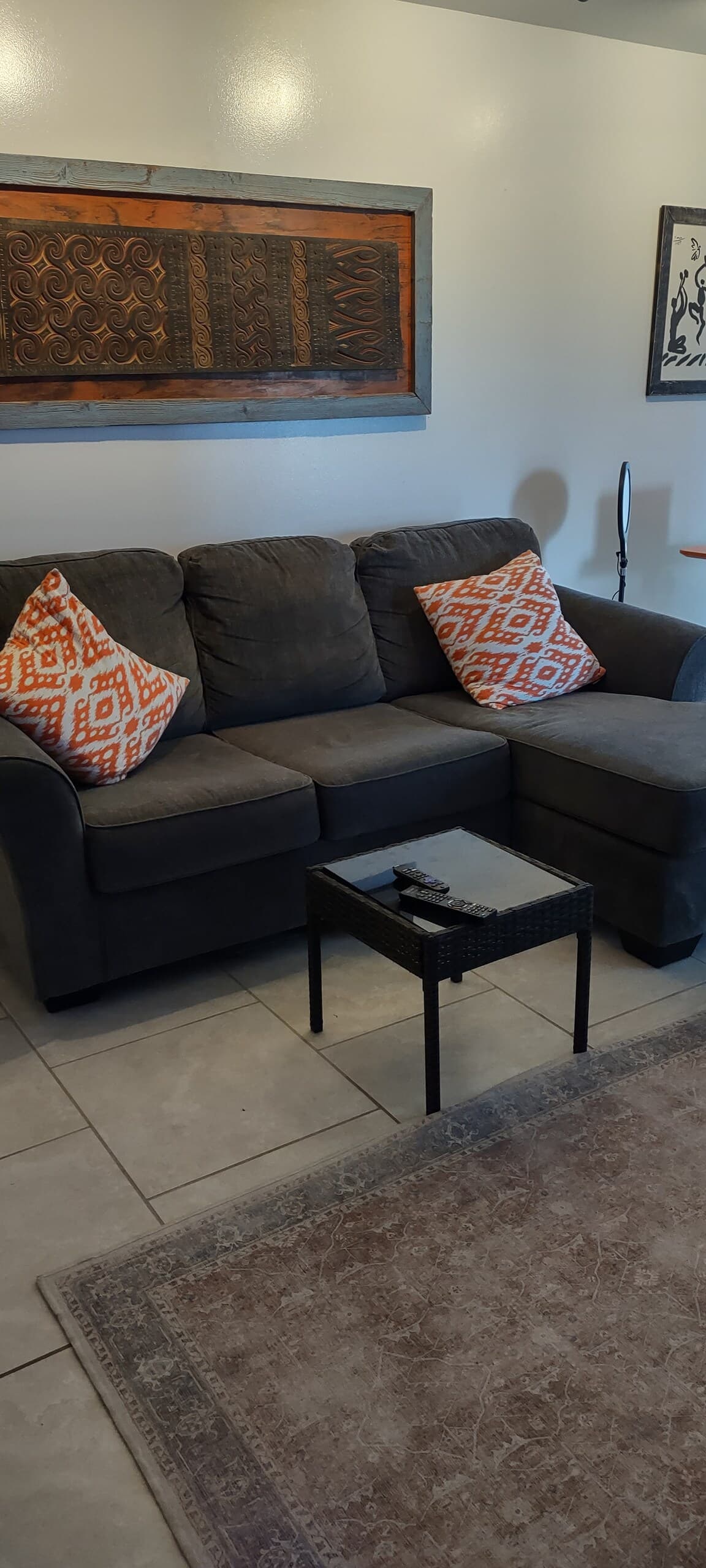 Condo in Honolulu · ★5.0 · 1 bedroom · 3 beds · 2 private baths - Photo 2