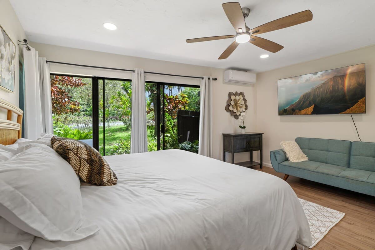 Home in Princeville · ★4.7 · 2 bedrooms · 2 beds · 2 shared baths - Photo 4