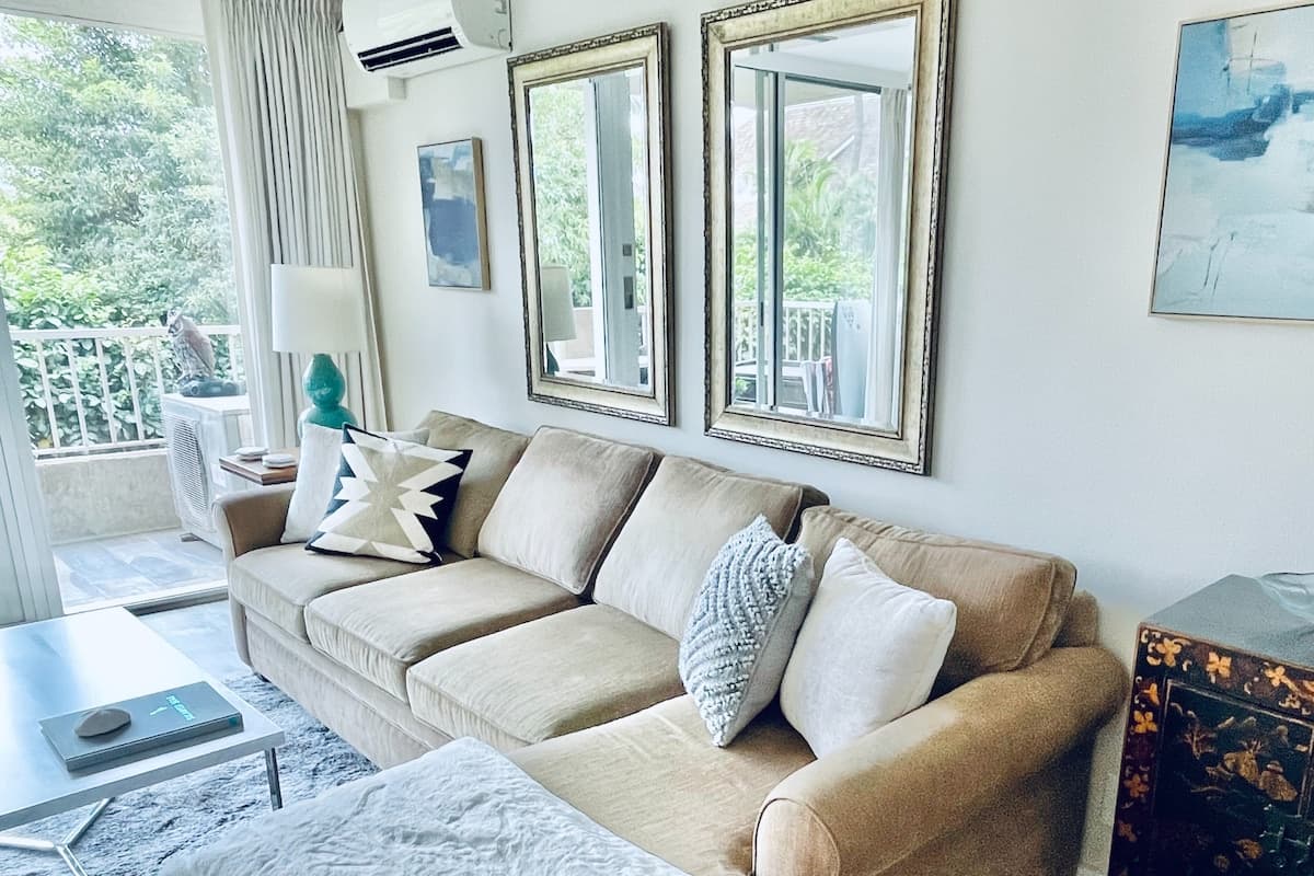 High-end, On Beach, View Balcony, with Pool & BBQ! - Photo 4