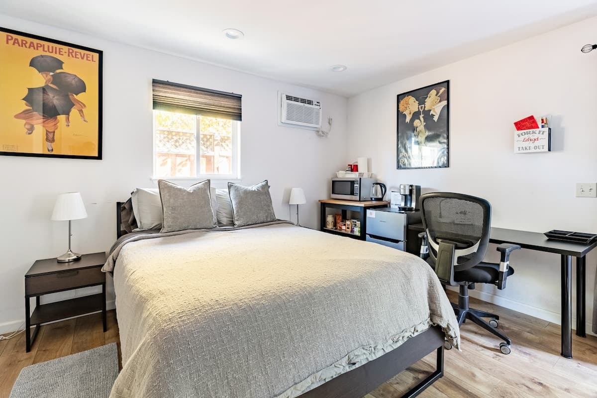Newly Renovated Suite Near Google/Apple/NASA - Photo 2