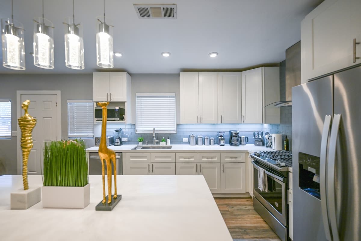 San Jose Home with Private Back Unit, Near SJC - Photo 5