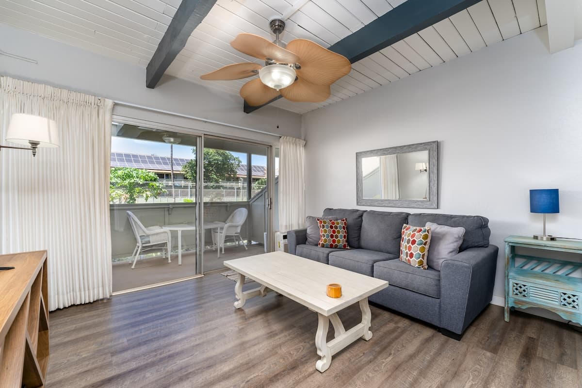 Condo in Kihei · ★4.88 · Studio · 2 beds · 1 bath - Photo 4
