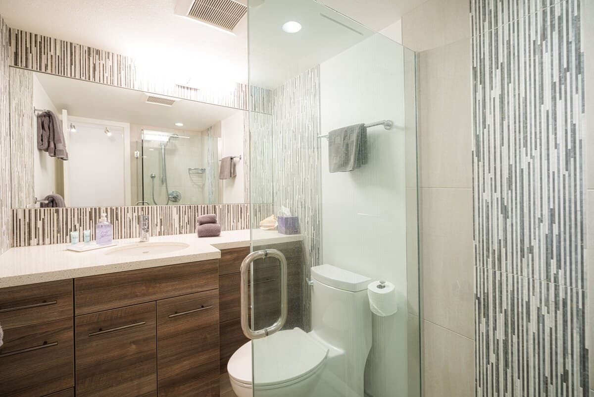 Condo in Kihei · ★4.93 · 1 bedroom · 1 bed · 2 private baths - Photo 4