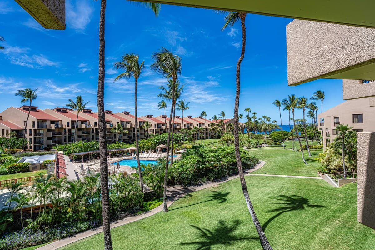 Condo in Kihei · ★4.93 · 1 bedroom · 1 bed · 2 private baths - Image 19