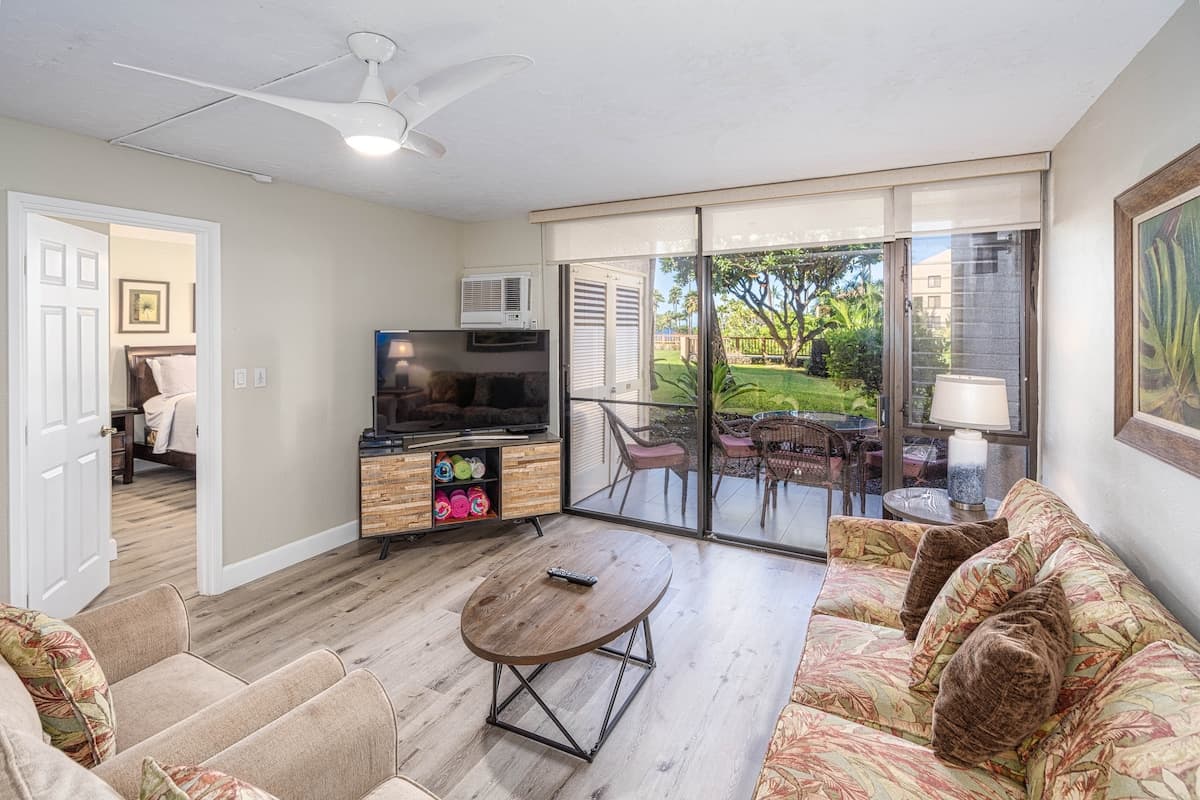 Condo in Kihei · ★4.82 · 2 bedrooms · 3 beds · 2 private baths - Photo 1