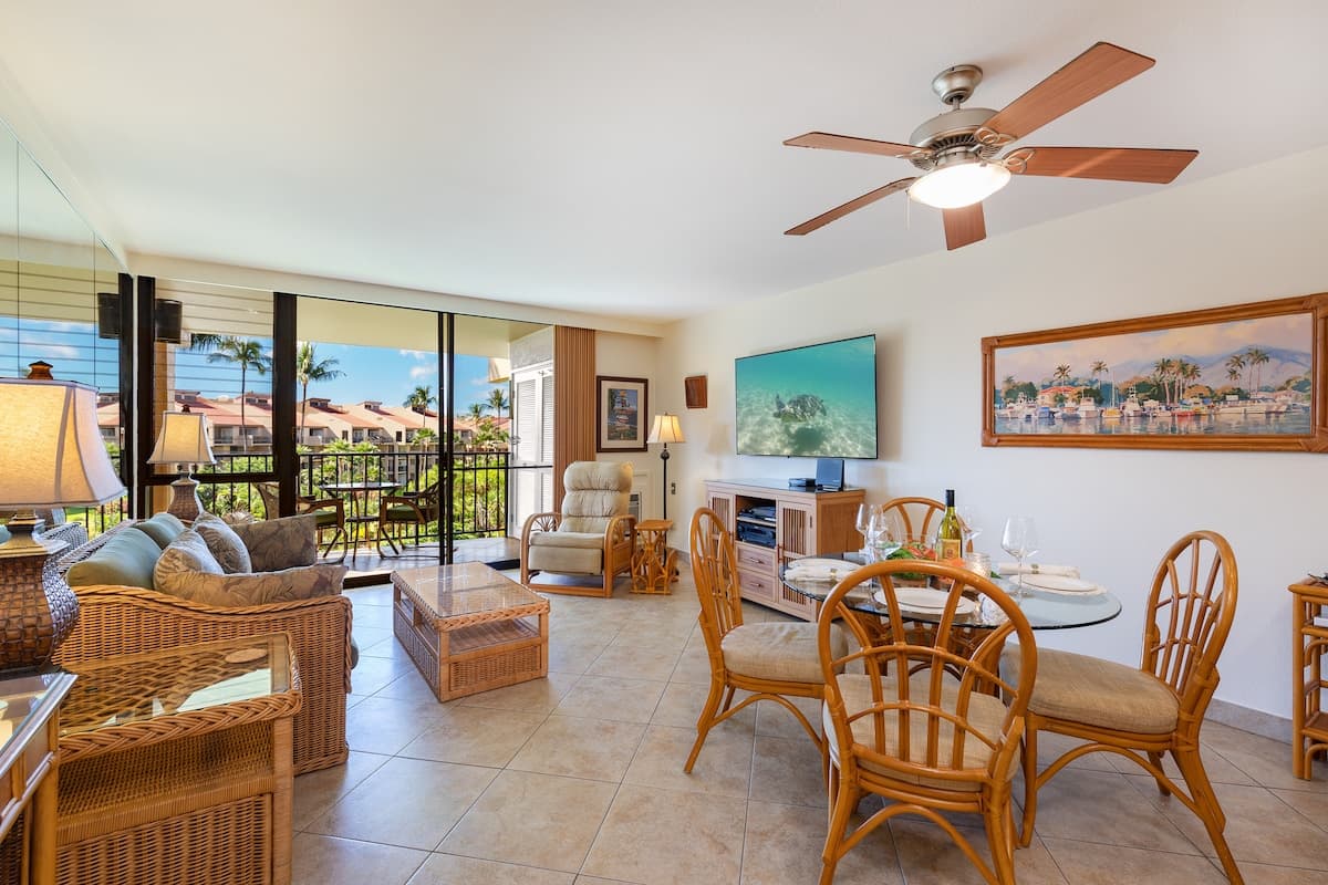 Condo in Kihei · ★4.87 · 1 bedroom · 1 bed · 2 private baths - Photo 1