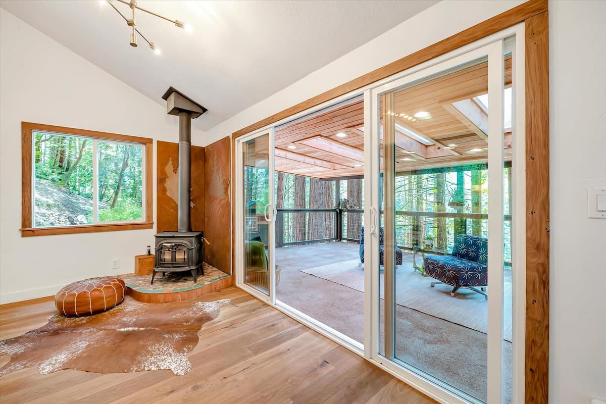 Redwood Treehouse Retreat with Sauna - Photo 3