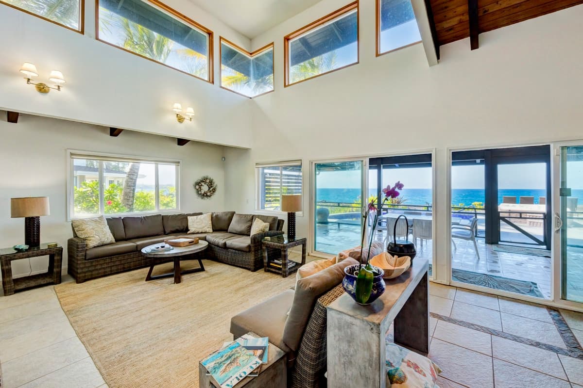 Home in Keaau · ★4.71 · 4 bedrooms · 4 beds · 5 baths - Photo 4