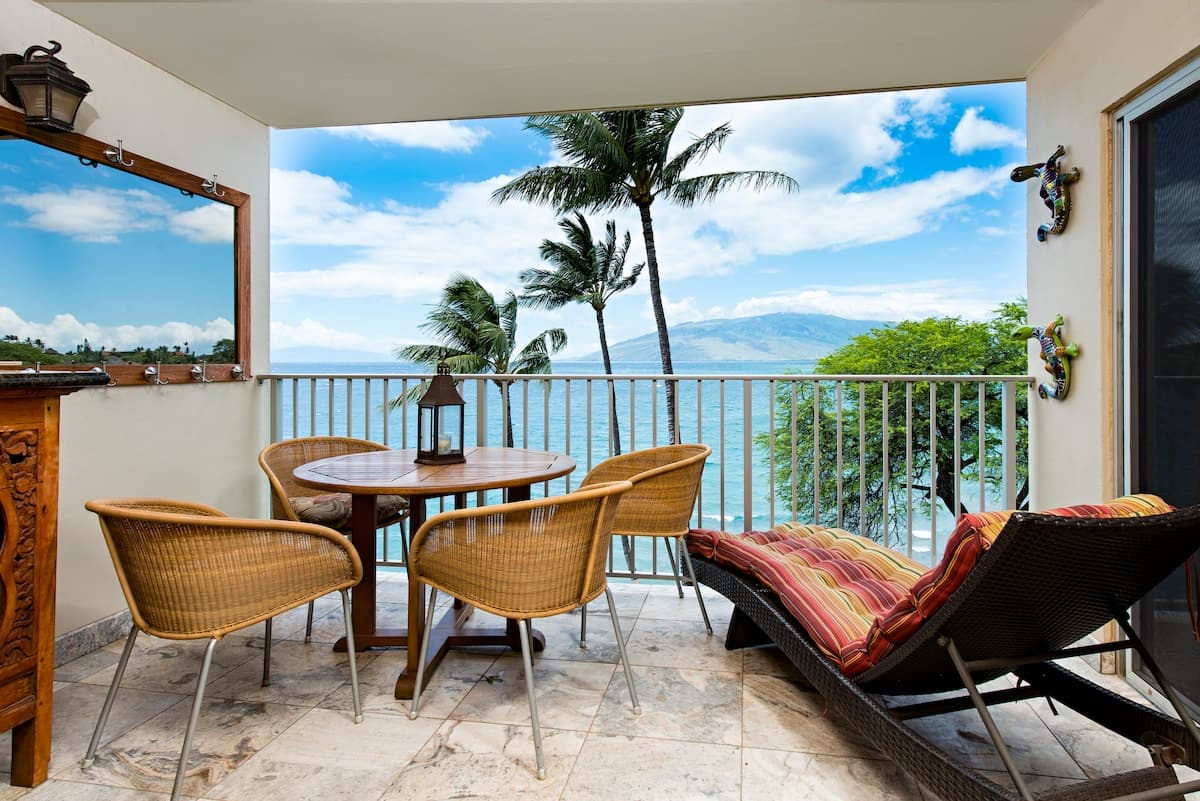 Condo in Kihei · ★5.0 · 2 bedrooms · 2 beds · 2 baths - Photo 1