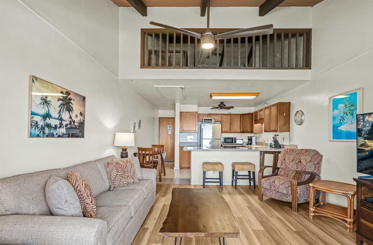 Condo in Kihei · ★4.86 · 1 bedroom · 2 beds · 1 private bath - Photo 5
