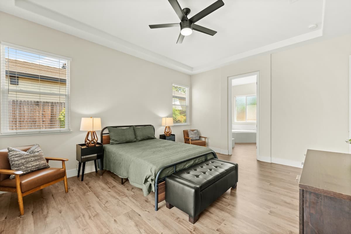 Gold Standard Home Near Airport & Hospitals - Photo 4