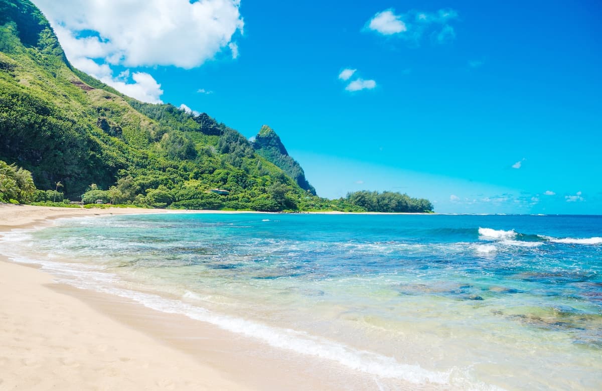 Home in Hanalei · ★5.0 · 3 bedrooms · 3 beds · 2 baths - Photo 1