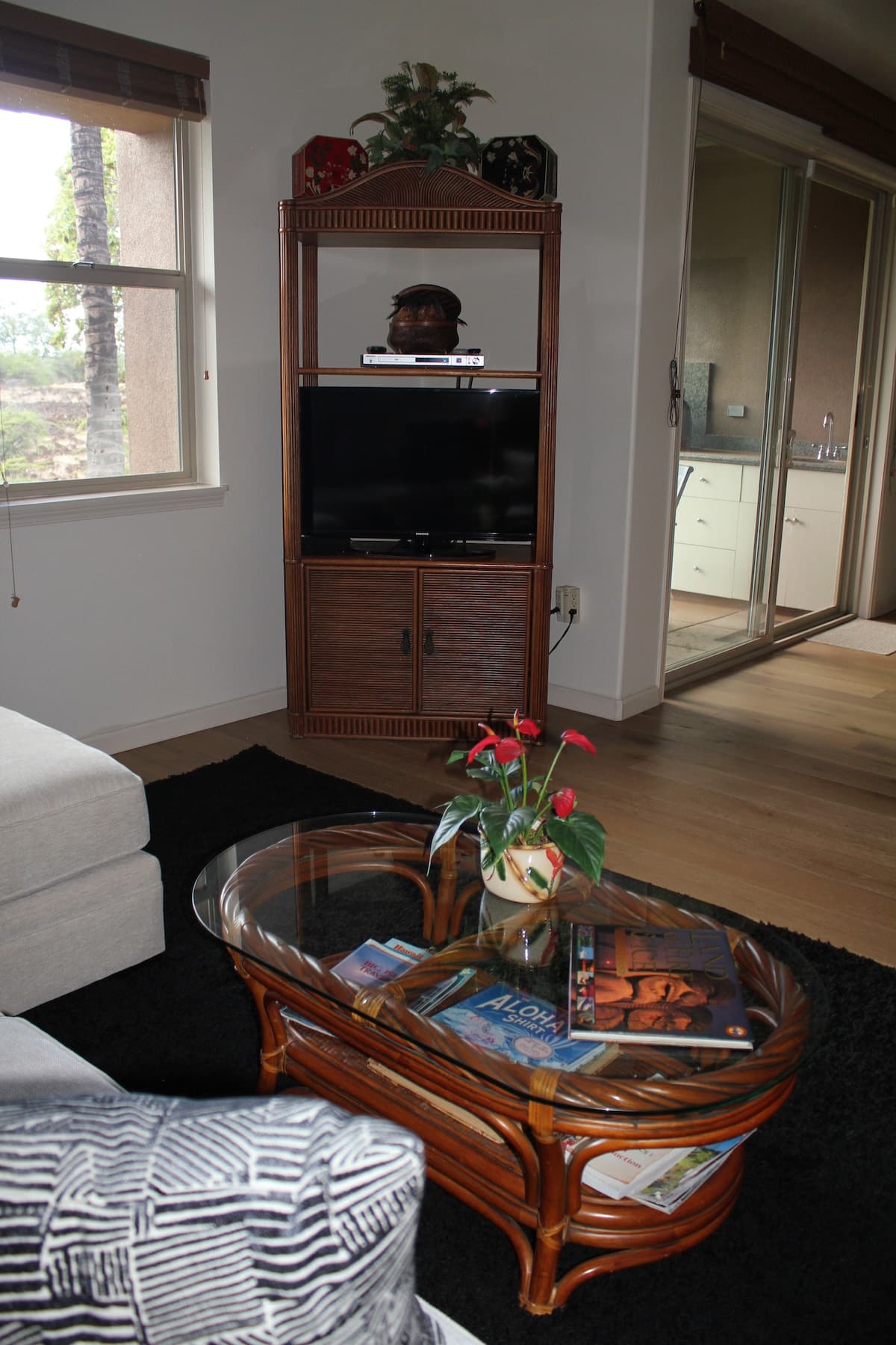 Townhouse in Waimea · ★4.87 · 2 bedrooms · 4 beds · 2.5 baths - Photo 3