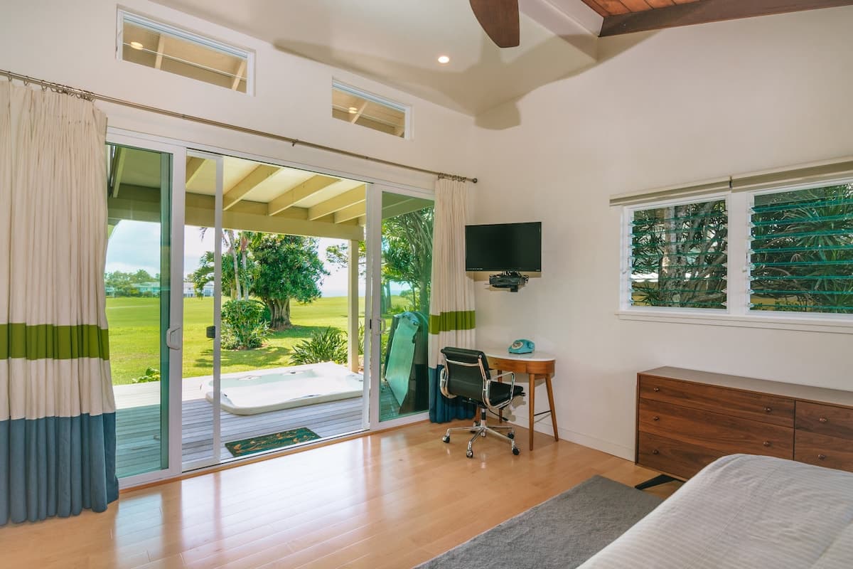 Home in Princeville · ★5.0 · 3 bedrooms · 4 beds · 2 baths - Photo 5